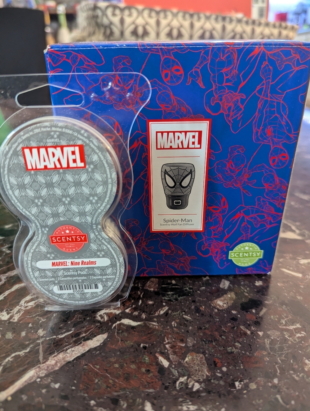 Marvel Spider-Man Plug-In Fan Diffuserbfrom Scentsy - Blue/Red